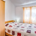 With Parking Space Bilo, Primosten - 21366 Appartement Dolac