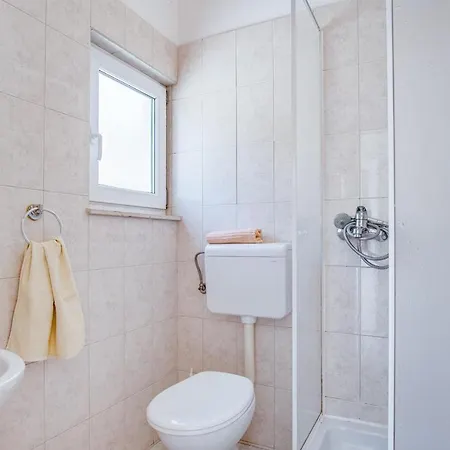 Appartement With A Parking Space Bilo, Primosten - 21366 Dolac