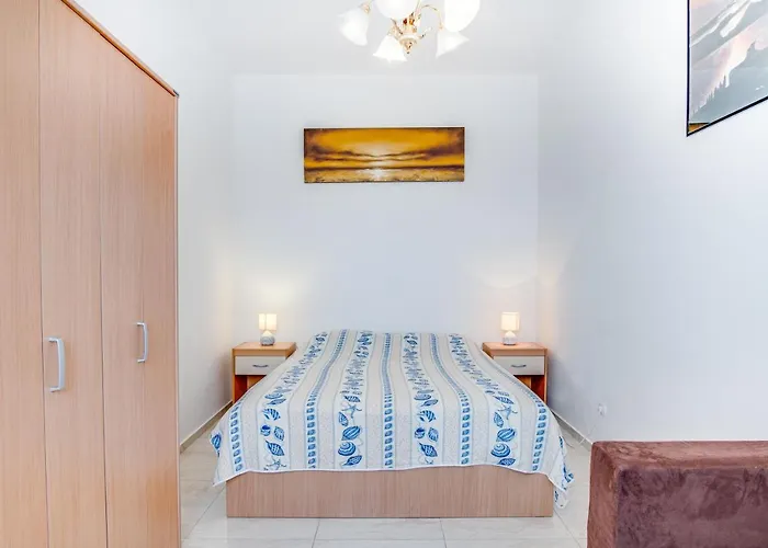 With Parking Space Bilo - Primosten - 21366 *