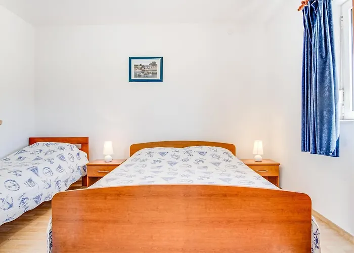 Apartman With A Parking Space Bilo, Primosten - 21366 Dolac