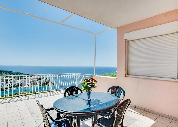 With A Parking Space Bilo, Primosten - 21366 * Dolac