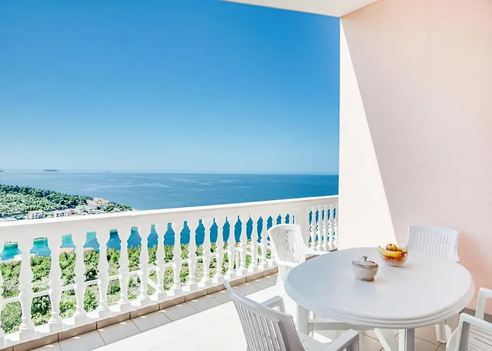 With A Parking Space Bilo, Primosten - 21366 Dolac